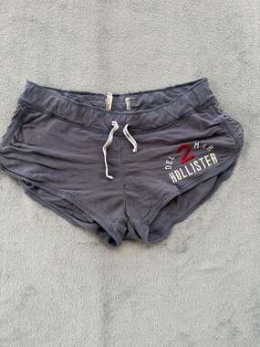 Hollister Del Mar 2 Embroidered Logo Women's Lounge Shorts Gray Size Small